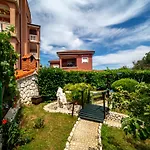 Mistral-1 By Interhome
