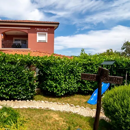 Mistral-1 By Interhome Lopar