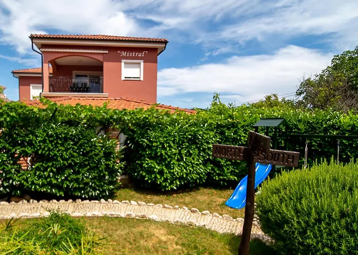 Mistral-1 By Interhome Lopar